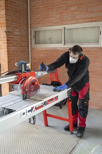 DCX-250 XPERT 1550 Electric Cutters